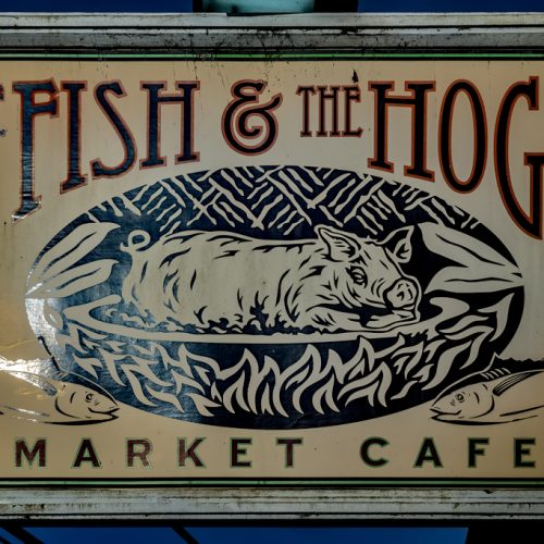 Photos---200301-01-The-Fish-&-The-Hog